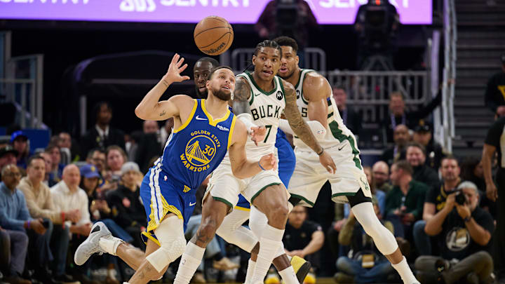 Jan 7, 2026; San Francisco, California, USA; Golden State Warriors guard Stephen Curry (30) loses control of the ball against Milwaukee Bucks guard Kevin Porter Jr. (7) during the second quarter at Chase Center. Mandatory Credit: Robert Edwards-Imagn Images Jan 7, 2026; San Francisco, California, USA; Golden State Warriors guard Stephen Curry (30) loses control of the ball against Milwaukee Bucks guard Kevin Porter Jr. (7) during the second quarter at Chase Center. Mandatory Credit: Robert Edwards-Imagn Images