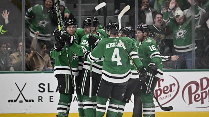 Jan 2, 2024; Dallas, Texas, USA; Dallas Stars left wing Jason Robertson (21) and center Roope Hintz