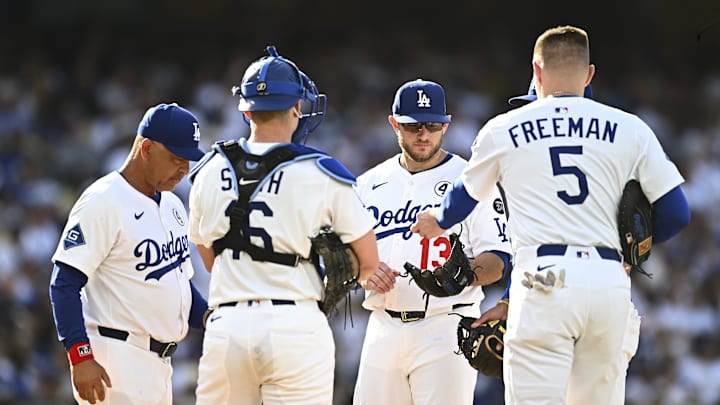 Jun 1, 2025; Los Angeles, California, USA; Los Angeles Dodgers third baseman Max Muncy (13), manager Dave Roberts (30), catcher Will Smith (16), and first baseman Freddie Freeman (5) meet at the mount against the New York Yankees during the fifth inning at Dodger Stadium. Mandatory Credit: Jonathan Hui-Imagn Images Jun 1, 2025; Los Angeles, California, USA; Los Angeles Dodgers third baseman Max Muncy (13), manager Dave Roberts (30), catcher Will Smith (16), and first baseman Freddie Freeman (5) meet at the mount against the New York Yankees during the fifth inning at Dodger Stadium. Mandatory Credit: Jonathan Hui-Imagn Images