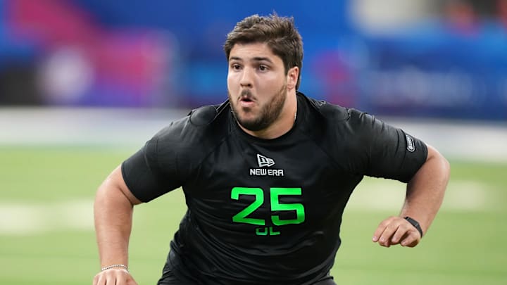 Mar 2, 2025; Indianapolis, IN, USA; Texas offensive lineman Jake Majors (OL25) during the 2025 NFL Combine at Lucas Oil Stadium. Mandatory Credit: Kirby Lee-Imagn Images Mar 2, 2025; Indianapolis, IN, USA; Texas offensive lineman Jake Majors (OL25) during the 2025 NFL Combine at Lucas Oil Stadium. Mandatory Credit: Kirby Lee-Imagn Images