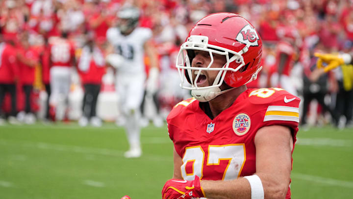 Sep 14, 2025; Kansas City, Missouri, USA; Kansas City Chiefs tight end Travis Kelce (87) celebrates after a play against the Philadelphia Eagles during the second quarter of the game at GEHA Field at Arrowhead Stadium. Mandatory Credit: Denny Medley-Imagn Images Sep 14, 2025; Kansas City, Missouri, USA; Kansas City Chiefs tight end Travis Kelce (87) celebrates after a play against the Philadelphia Eagles during the second quarter of the game at GEHA Field at Arrowhead Stadium. Mandatory Credit: Denny Medley-Imagn Images