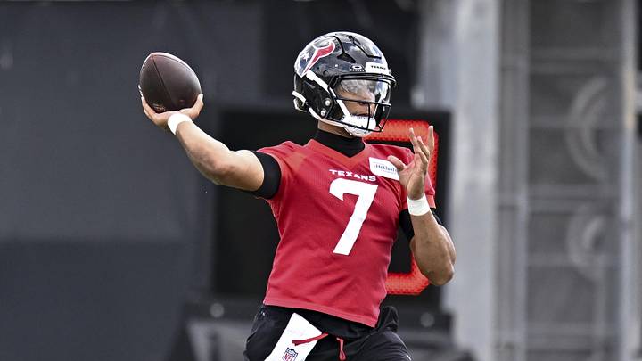 Jun 10, 2026; Houston, Texas, USA; Houston Texans quarterback C.J. Stroud (7) participates during the team’s minicamp at Houston Methodist Training Center. Mandatory Credit: Maria Lysaker-Imagn Images  
