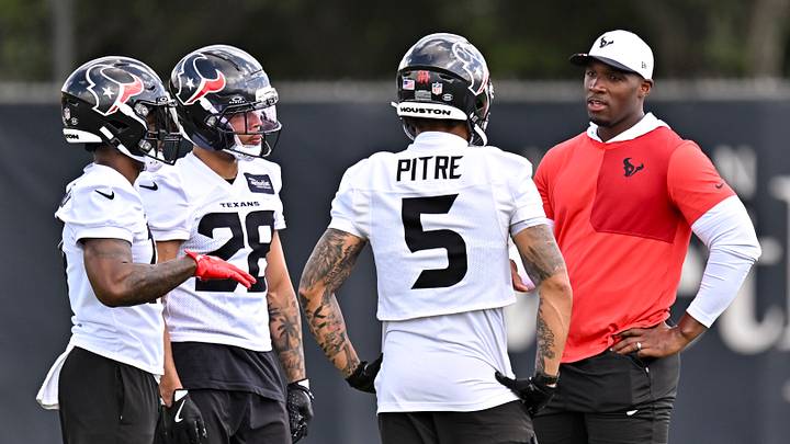 Jun 10, 2026; Houston, Texas, USA; Houston Texans head coach DeMeco Ryans speaks with safety Jalen Pitre (5) during the team’s minicamp at Houston Methodist Training Center. Mandatory Credit: Maria Lysaker-Imagn Images