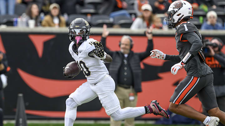 Oct 11, 2025; Corvallis, Oregon, USA; Wake Forest Demon Deacons wide receiver Chris Barnes (10) runs for a touchdown after the catch during the second half against the Oregon State Beavers at Reser Stadium. Mandatory Credit: Craig Strobeck-Imagn Images