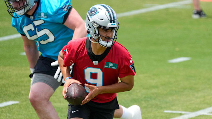 May 12, 2023; Charlotte, NC, USA; Carolina Panthers quarterback Bryce Young (9) hands off the ball