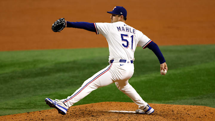 Toronto Blue Jays v Texas Rangers