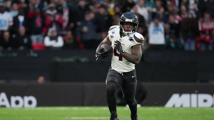 Oct 18, 2026; London, ENG; Houston Texans running back Woody Marks (4) runs with the ball during the second half against the Jacksonville Jaguars at Wembley Stadium. Mandatory Credit: Kirby Lee-Imagn Images Oct 18, 2026; London, ENG; Houston Texans running back Woody Marks (4) runs with the ball during the second half against the Jacksonville Jaguars at Wembley Stadium. Mandatory Credit: Kirby Lee-Imagn Images