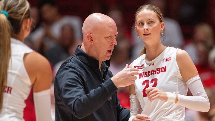Wisconsin head coach Kelly Sheffield talks to outside hitter Audrey Flanagan (22) during their match against Florida Wednesday, Sept. 2, 2026 at the UW Field House in Madison, Wisconsin. Wisconsin head coach Kelly Sheffield talks to outside hitter Audrey Flanagan (22) during their match against Florida Wednesday, Sept. 2, 2026 at the UW Field House in Madison, Wisconsin.
