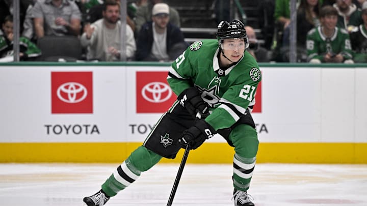 Apr 9, 2026; Dallas, Texas, USA; Dallas Stars left wing Jason Robertson (21) skates against the Minnesota Wild during the game between the Stars and the Wild at American Airlines Center. Mandatory Credit: Jerome Miron-Imagn Images