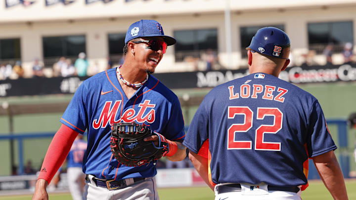 Feb 25, 2023; West Palm Beach, Florida, USA; New York Mets third baseman Mark Vientos (27) shares a