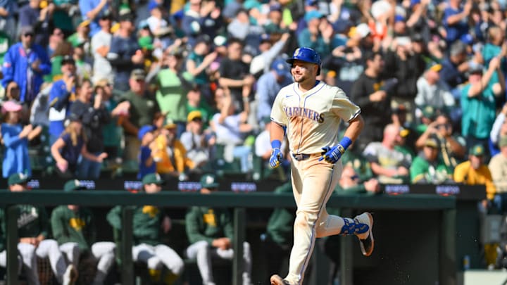 Seattle Mariners catcher Cal Raleigh (29) runs the bases after hitting a 2-run home run against the Oakland Athletics during the fifth inning at T-Mobile Park on Sept 29.