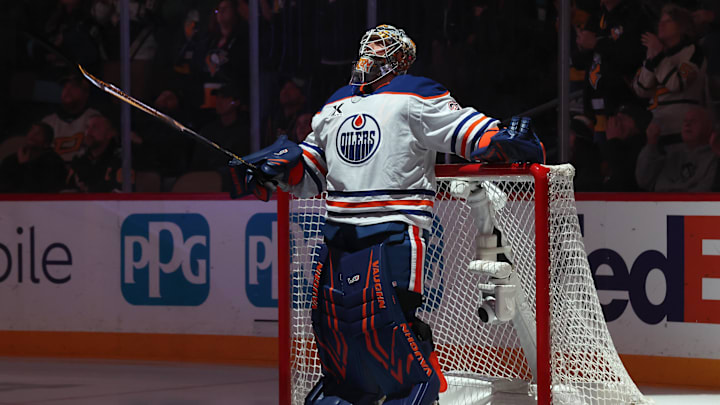 Dec 16, 2025; Pittsburgh, Pennsylvania, USA; Edmonton Oilers goaltender Tristan Jarry (35) looks up during player introductions against the Pittsburgh Penguins during the first period at PPG Paints Arena. Mandatory Credit: Charles LeClaire-Imagn Images Dec 16, 2025; Pittsburgh, Pennsylvania, USA; Edmonton Oilers goaltender Tristan Jarry (35) looks up during player introductions against the Pittsburgh Penguins during the first period at PPG Paints Arena. Mandatory Credit: Charles LeClaire-Imagn Images