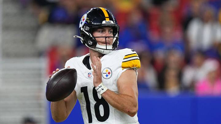 Aug 27, 2026; Orchard Park, New York, USA; Pittsburgh Steelers quarterback Will Howard (18) looks to pass the ball against the Pittsburgh Steelers during the third quarter at New Highmark Stadium. Mandatory Credit: Gregory Fisher-Imagn Images Aug 27, 2026; Orchard Park, New York, USA; Pittsburgh Steelers quarterback Will Howard (18) looks to pass the ball against the Pittsburgh Steelers during the third quarter at New Highmark Stadium. Mandatory Credit: Gregory Fisher-Imagn Images