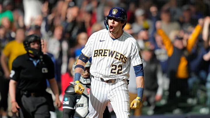 Chicago White Sox v Milwaukee Brewers