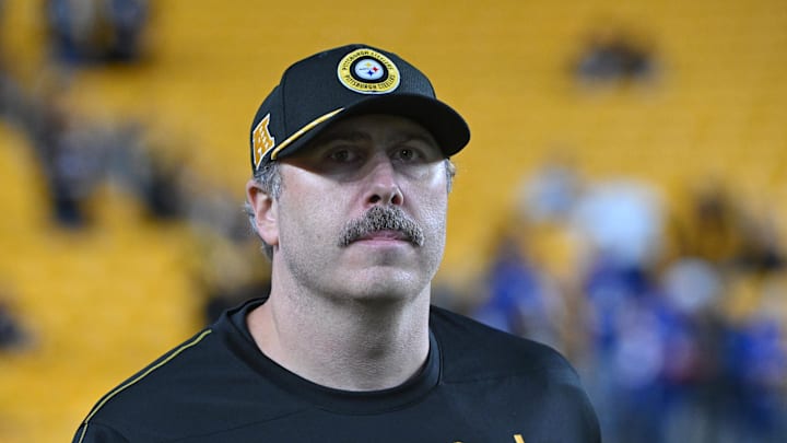 Oct 28, 2024; Pittsburgh, Pennsylvania, USA; Pittsburgh Steelers offensive coordinator Arthur Smith walks the sidelines during warmup for a game against the New York Giants at Acrisure Stadium. Mandatory Credit: Barry Reeger-Imagn Images