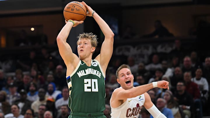 Milwaukee Bucks v Cleveland Cavaliers Milwaukee Bucks v Cleveland Cavaliers