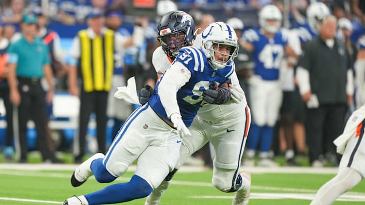 Indianapolis Colts' Laiatu Latu