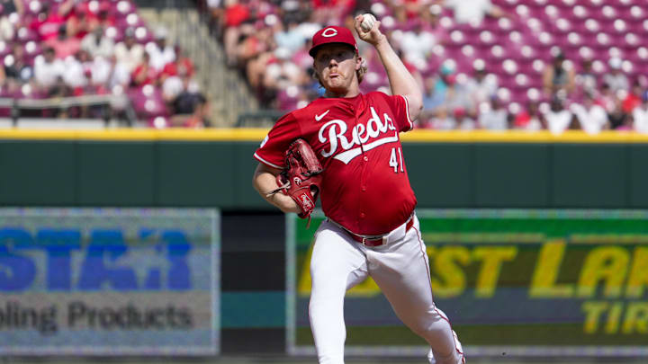 Jul 13, 2024; Cincinnati, Ohio, USA; Cincinnati Reds starting pitcher Andrew Abbott (41) throws a pitch in the second inning of the MLB National League game between the Cincinnati Reds and the Miami Marlins at Great American Ball Park in downtown Cincinnati on Saturday, July 13, 2024.
Mandatory Credit: Sam Greene-The Cincinnati Enquirer-Imagn Images Jul 13, 2024; Cincinnati, Ohio, USA; Cincinnati Reds starting pitcher Andrew Abbott (41) throws a pitch in the second inning of the MLB National League game between the Cincinnati Reds and the Miami Marlins at Great American Ball Park in downtown Cincinnati on Saturday, July 13, 2024.
Mandatory Credit: Sam Greene-The Cincinnati Enquirer-Imagn Images