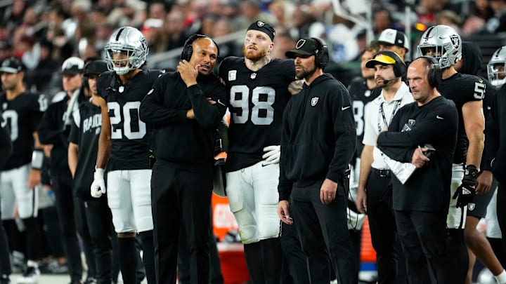 Kansas City Chiefs v Las Vegas Raiders