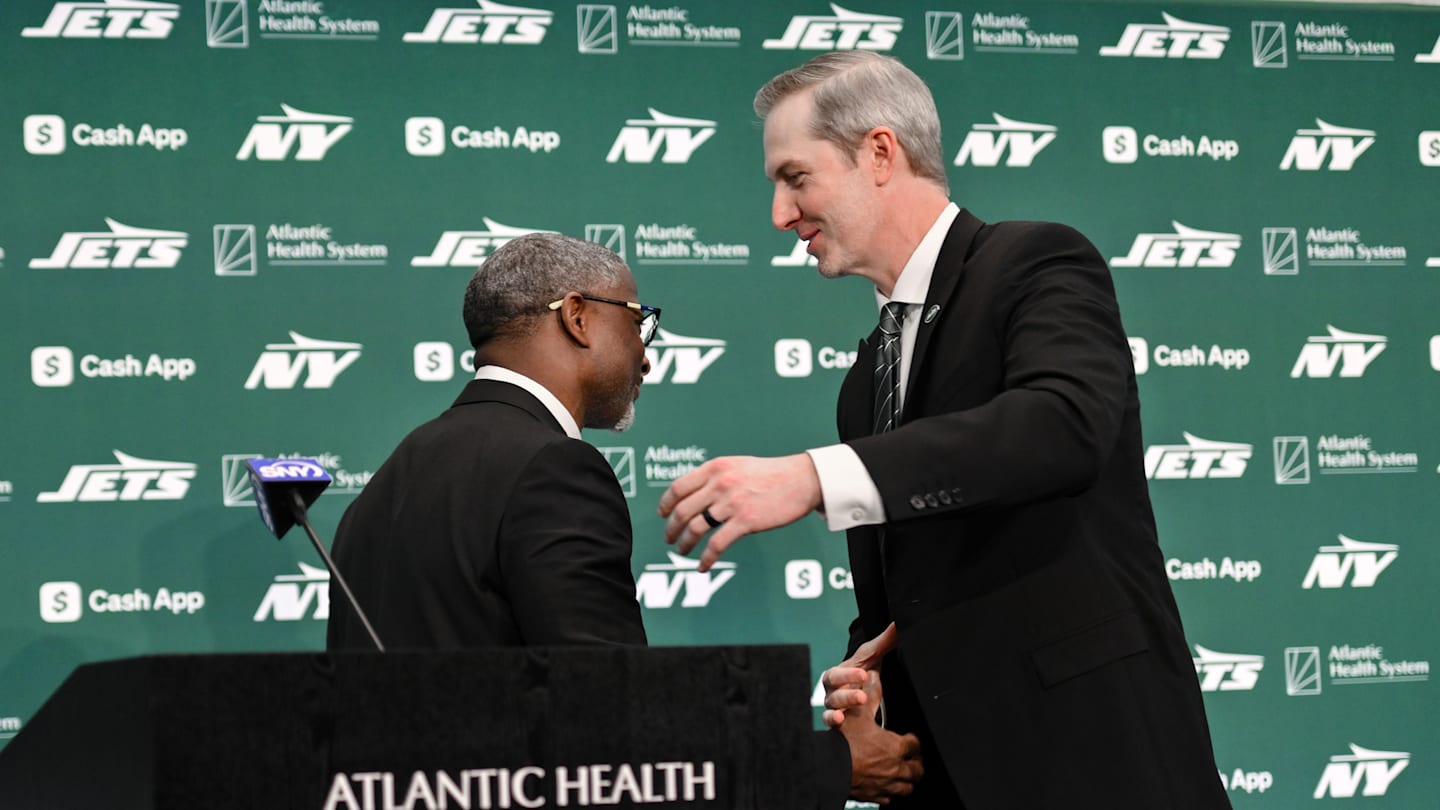 Jets Front Office Remains Poised Amid Rookie Quarterback Search