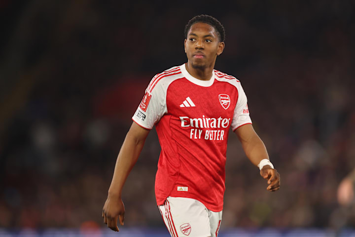 迈尔斯·刘易斯-斯凯利