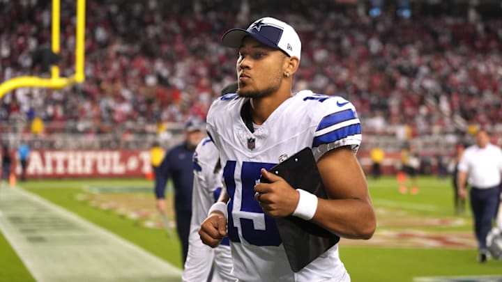 Oct 8, 2023; Santa Clara, California, USA; Dallas Cowboys quarterback Trey Lance (15) jogs off of