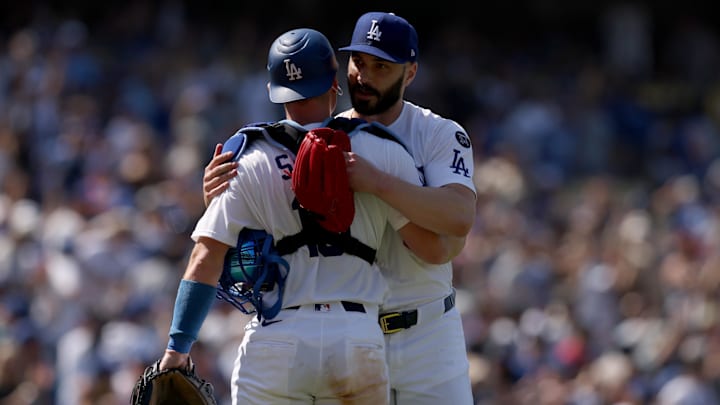Jun 5, 2025; Los Angeles, California, USA; Los Angeles Dodgers pitcher Tanner Scott (66) and Los Angeles Dodgers catcher Will Smith (16) celebrate after defeating the New York Mets at Dodger Stadium. Mandatory Credit: Jason Parkhurst-Imagn Images Jun 5, 2025; Los Angeles, California, USA; Los Angeles Dodgers pitcher Tanner Scott (66) and Los Angeles Dodgers catcher Will Smith (16) celebrate after defeating the New York Mets at Dodger Stadium. Mandatory Credit: Jason Parkhurst-Imagn Images