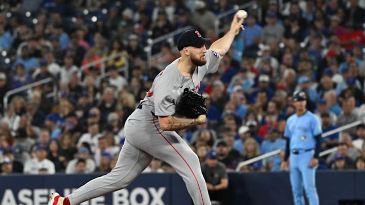 Sep 24, 2025; Toronto, Ontario, CAN; Boston Red Sox starting pitcher Garrett Crochet (35) delivers a pitch against the Toronto Blue Jays in the first inning at Rogers Centre. Mandatory Credit: Dan Hamilton-Imagn Images Sep 24, 2025; Toronto, Ontario, CAN; Boston Red Sox starting pitcher Garrett Crochet (35) delivers a pitch against the Toronto Blue Jays in the first inning at Rogers Centre. Mandatory Credit: Dan Hamilton-Imagn Images