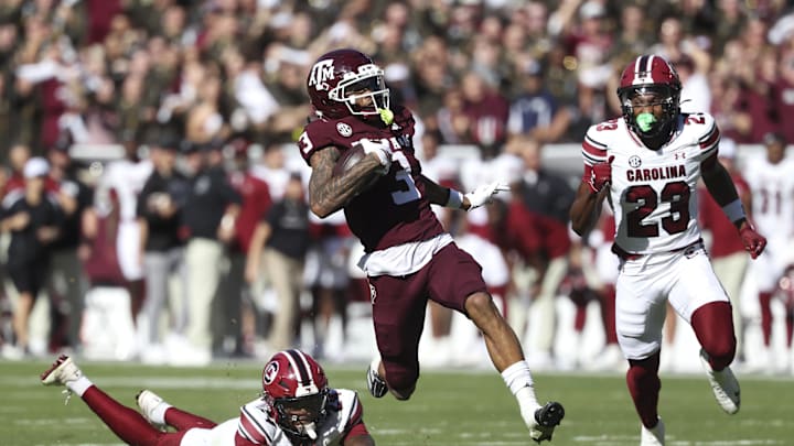 Nov 15, 2025; College Station, Texas, USA; Texas A&M Aggies wide receiver Ashton Bethel-Roman (3) runs with the ball during the third quarter against the South Carolina Gamecocks at Kyle Field. Mandatory Credit: Troy Taormina-Imagn Images Nov 15, 2025; College Station, Texas, USA; Texas A&M Aggies wide receiver Ashton Bethel-Roman (3) runs with the ball during the third quarter against the South Carolina Gamecocks at Kyle Field. Mandatory Credit: Troy Taormina-Imagn Images