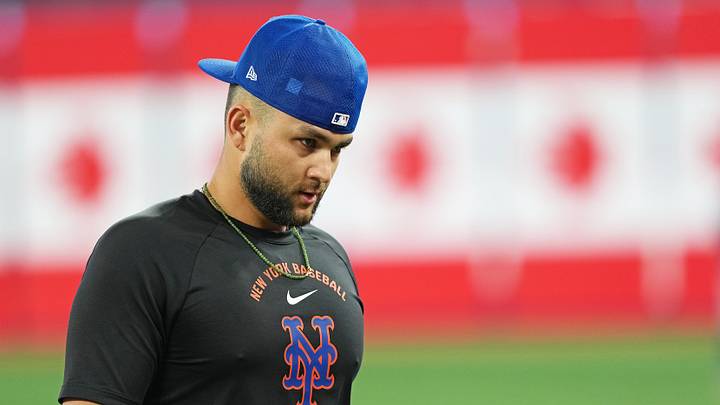 Jul 1, 2026; Toronto, Ontario, CAN; New York Mets shortstop Bo Bichette (19) walks towards the dugout during batting practice before a game against the Toronto Blue Jays at Rogers Centre. Mandatory Credit: Nick Turchiaro-Imagn Images