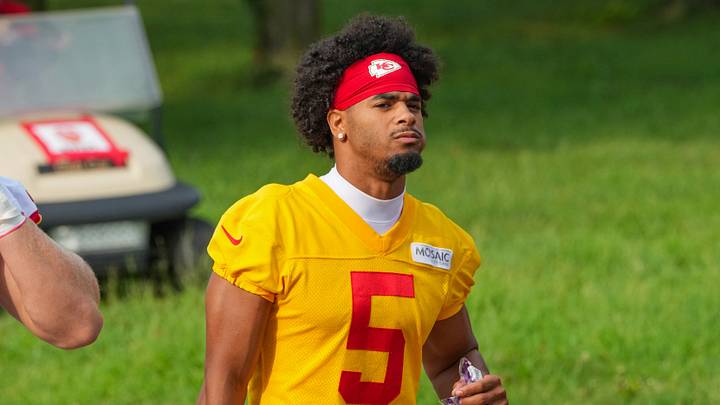 Jul 29, 2026; St. Joseph, MO, USA; Kansas City Chiefs cornerback Mansoor Delane (5) walks down the hill to the fields prior to training camp at Missouri Western State University. Mandatory Credit: Denny Medley-Imagn Images Jul 29, 2026; St. Joseph, MO, USA; Kansas City Chiefs cornerback Mansoor Delane (5) walks down the hill to the fields prior to training camp at Missouri Western State University. Mandatory Credit: Denny Medley-Imagn Images
