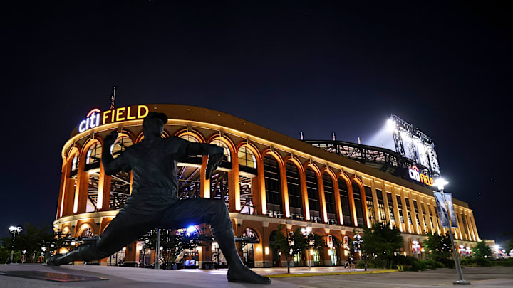 Milwaukee Brewers v New York Mets