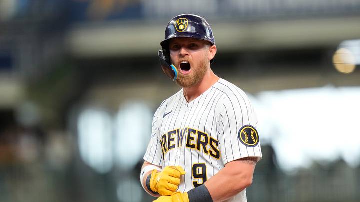 Minnesota Twins v Milwaukee Brewers
