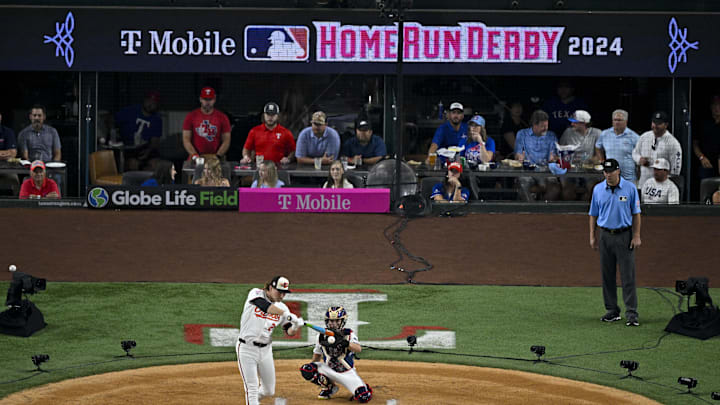 American League shortstop Gunnar Henderson of the Baltimore Orioles (2) bats during the 2024 All Star Game Home Run Derby.