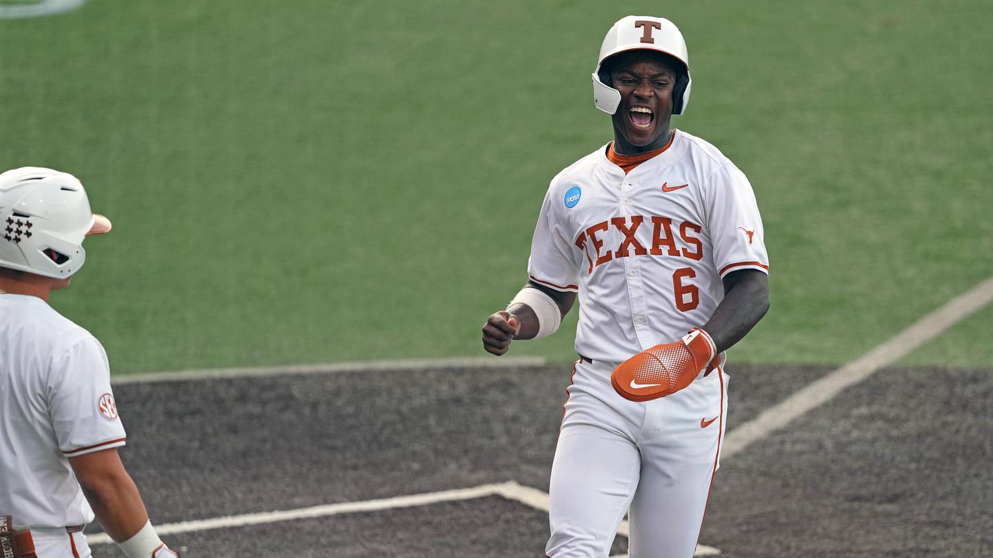 Texas' Starting Pitchers and Lineup for Super Regional Game 