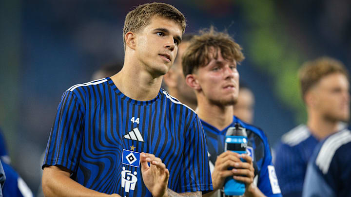 Luka Vuskovic stand im Derby gegen St. Pauli erstmals im HSV-Kader
