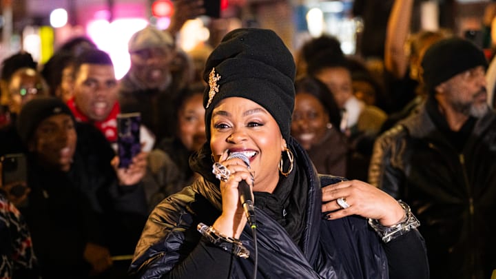 Jill Scott Performs With DJ AG On Camden High Street