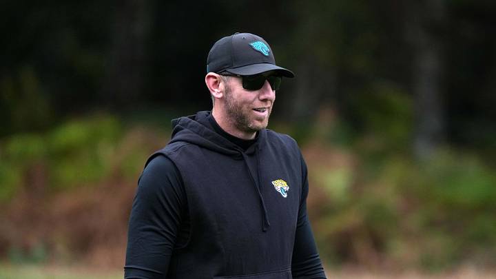 Oct 9, 2026; Watford, United Kingdom; Jacksonville Jaguars head coach Liam Coen during practice at The Grove. Mandatory Credit: Kirby Lee-Imagn Images Oct 9, 2026; Watford, United Kingdom; Jacksonville Jaguars head coach Liam Coen during practice at The Grove. Mandatory Credit: Kirby Lee-Imagn Images