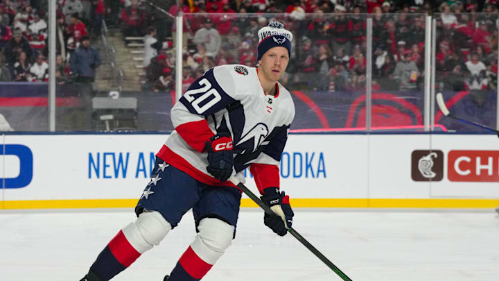 Lars Eller, Washington Capitals Mandatory Credit: James Guillory-Imagn Images