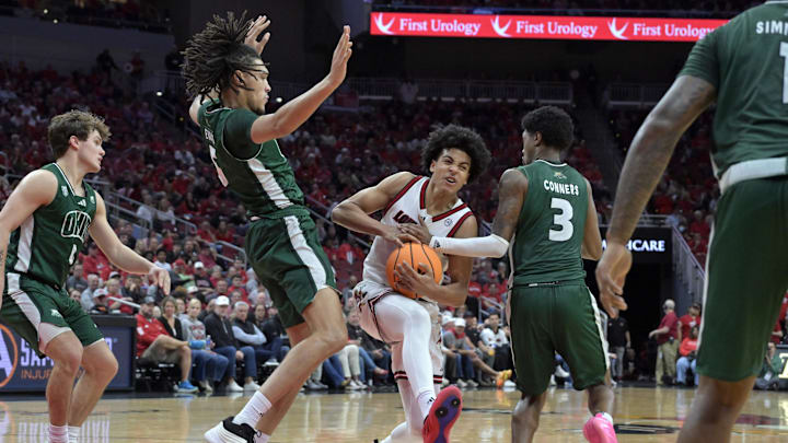  Louisville Cardinals guard Mikel Brown Jr. 