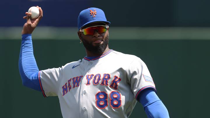 New York Mets center fielder Luis Robert Jr.