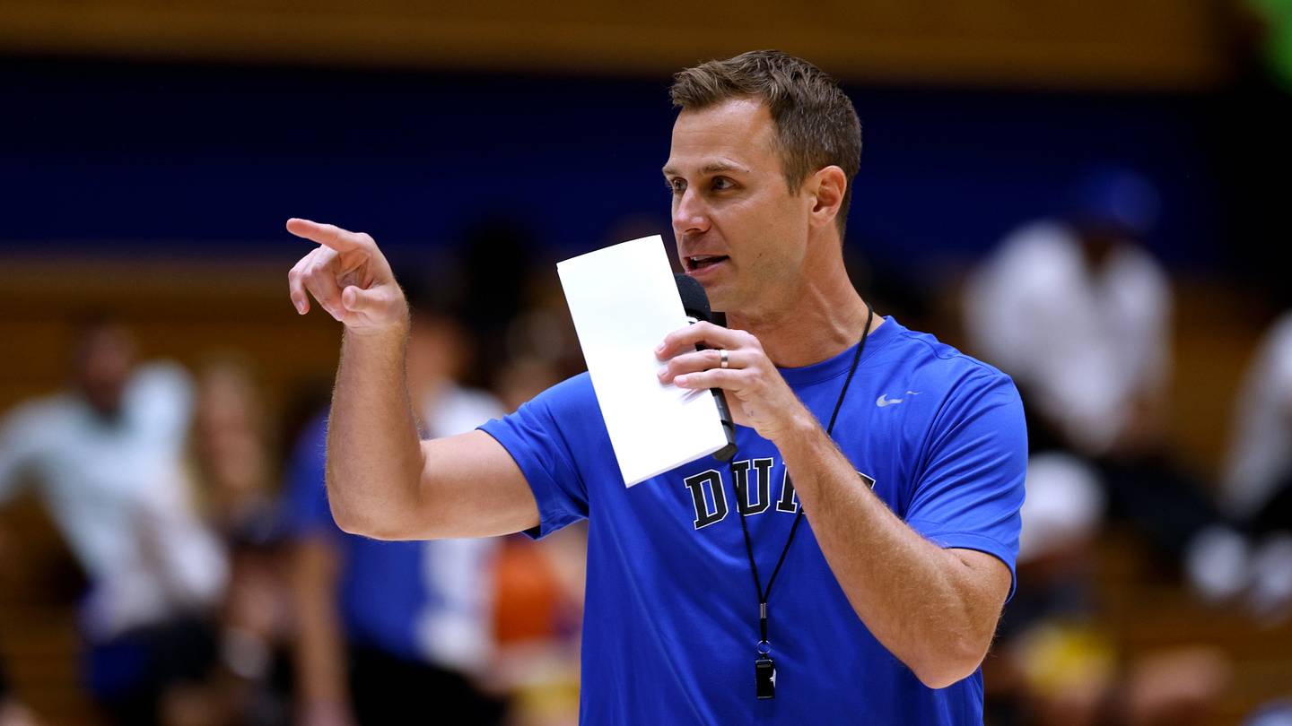 Five-Star Guard Deron Rippey Jr. Narrows Recruitment to Ten