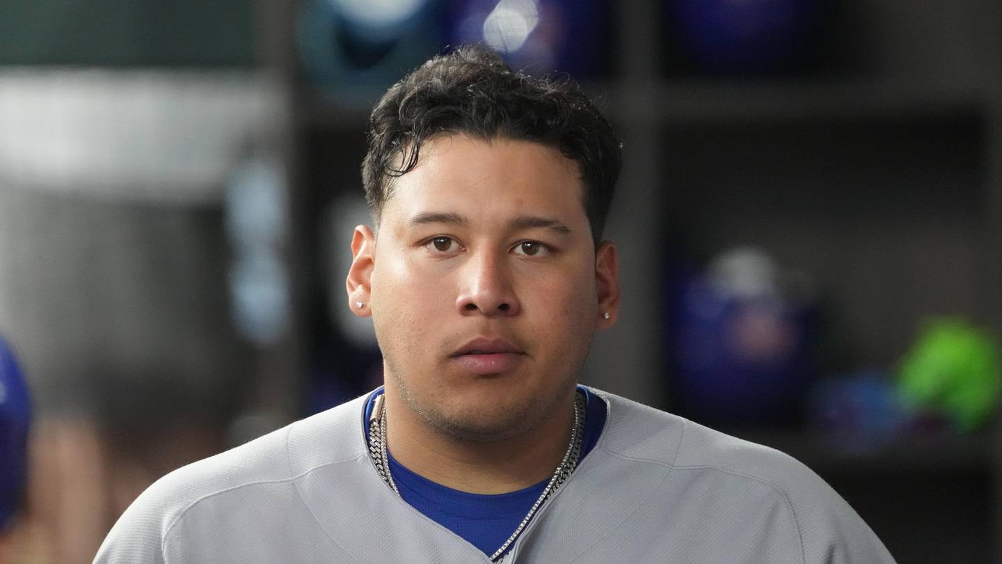 Cubs' catching concerns are becoming impossible to ignore against ...