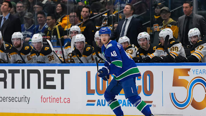 Boston Bruins v Vancouver Canucks