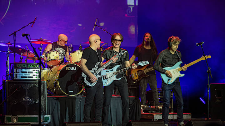 G3 Performs At The Magnolia (Kenny Aronoff, Joe Satriani, Steve Vai, Bryan Beller, Eric Johnson)