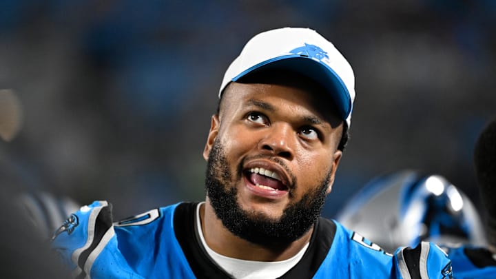 Aug 8, 2025; Charlotte, North Carolina, USA; Carolina Panthers guard Robert Hunt (50) on the sidelines in the fourth quarter at Bank of America Stadium. Mandatory Credit: Bob Donnan-Imagn Images Aug 8, 2025; Charlotte, North Carolina, USA; Carolina Panthers guard Robert Hunt (50) on the sidelines in the fourth quarter at Bank of America Stadium. Mandatory Credit: Bob Donnan-Imagn Images