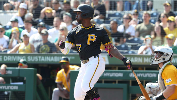 Pittsburgh Pirates Andrew McCutchen dropping a baseball bat
