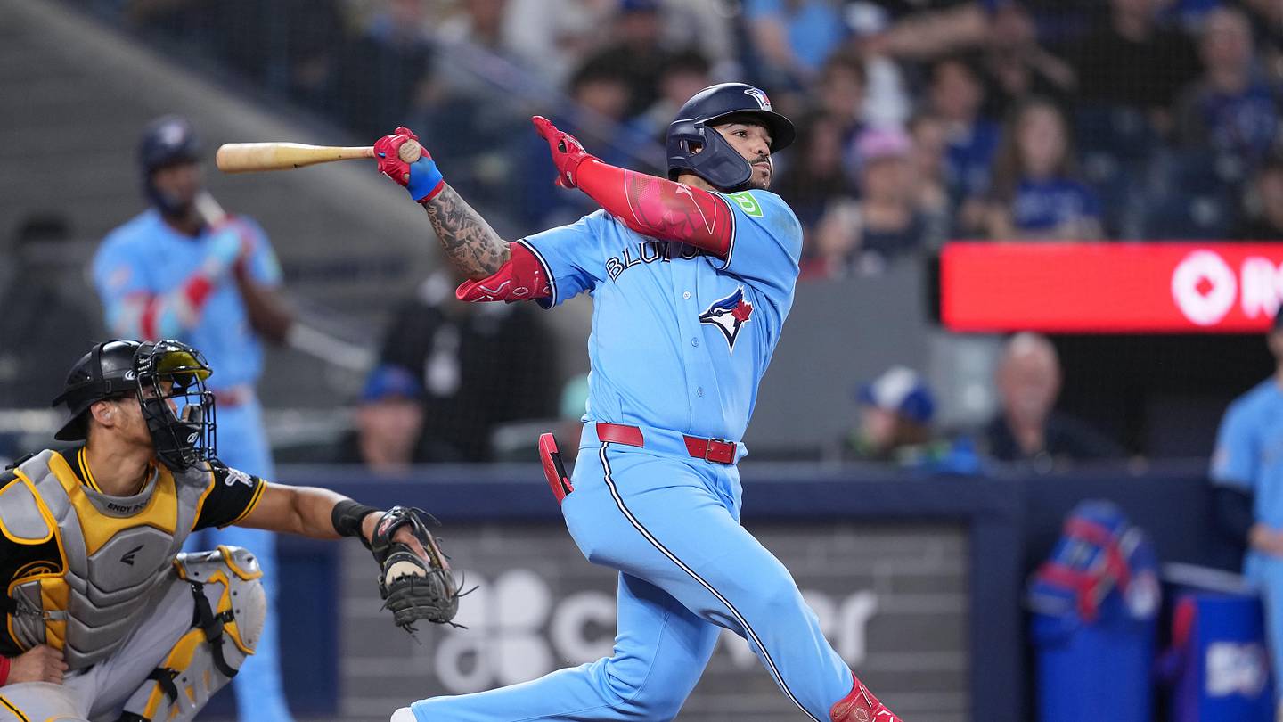 Rewind to Blue Jays' 2024 trade deadline shows how front office dominated