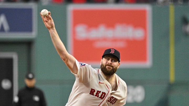 Sep 17, 2025; Boston, Massachusetts, USA; Boston Red Sox starting pitcher Lucas Giolito (54) pitches against the Athletics during the first inning at Fenway Park. Mandatory Credit: Eric Canha-Imagn Images Sep 17, 2025; Boston, Massachusetts, USA; Boston Red Sox starting pitcher Lucas Giolito (54) pitches against the Athletics during the first inning at Fenway Park. Mandatory Credit: Eric Canha-Imagn Images
