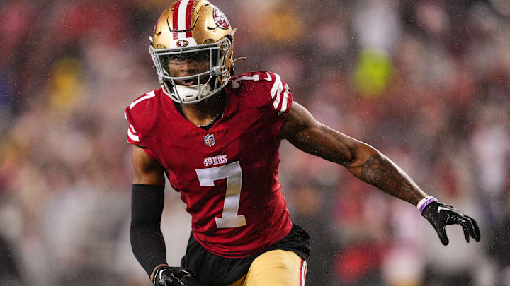 San Francisco 49ers cornerback Charvarius Ward (7)